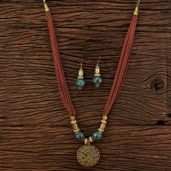 Pendent Set